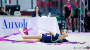 pontevecchio bologna bursuc diana raffaella   nastro sfe09246 copia simone ferraro ph copia